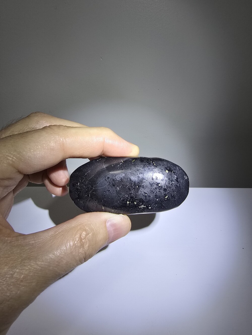 Shungite Crystal Palmstone #A